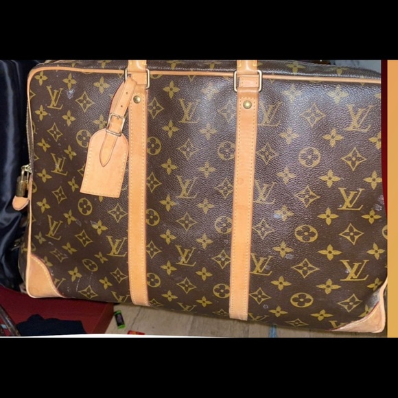 Authentic Louis Vuitton PORT’E DOCUMENTS VOYAGE BC - Picture 2 of 9
